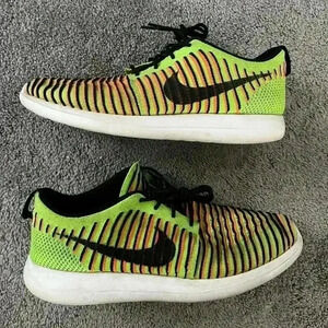 Nike green and orange running sneakers size 6.5Y